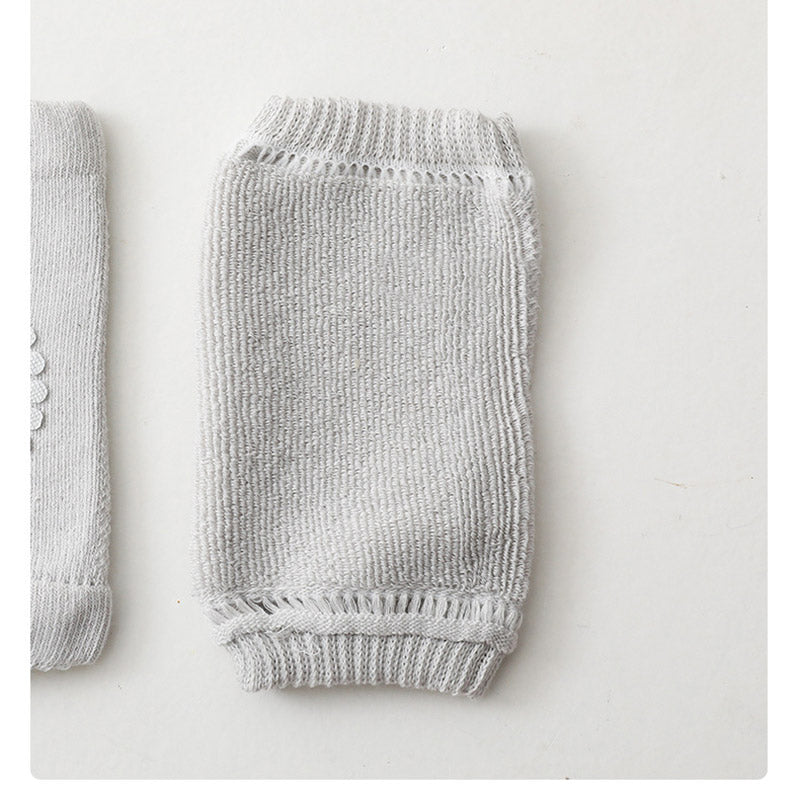 Ensemble de genouillères et chaussettes pour bébé