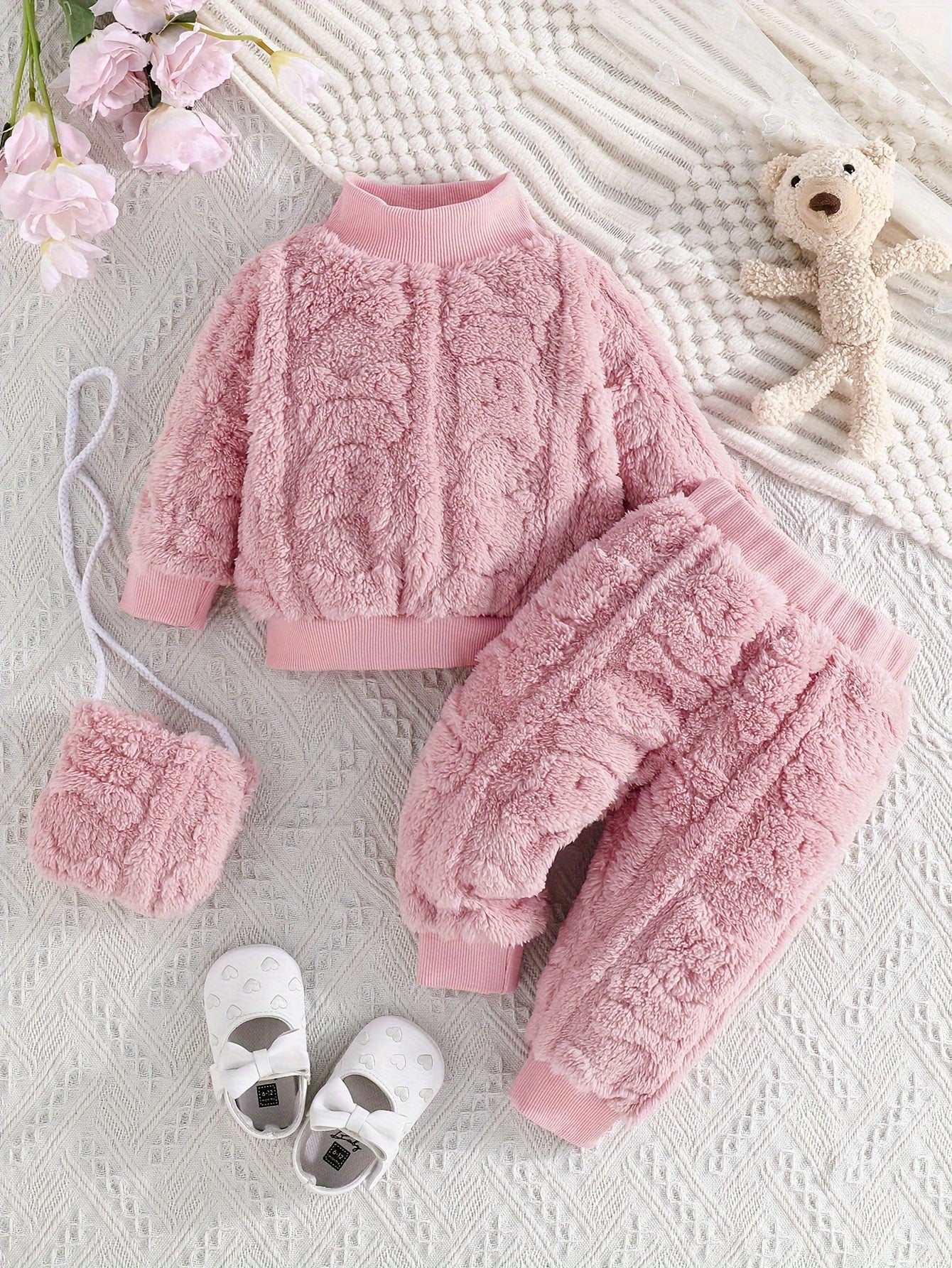 Youngsters Girl Autumn and Winter Long Sleeve Solid Color Plush Love Print Top + Pants Twoiece Set + Satchel, Perfect for Outdoor